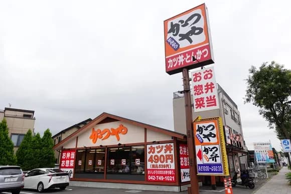 【画像】かつや、周辺の飲食店を壊滅させるレベルの感謝祭を開催してしまうｗｗｗｗｗｗ