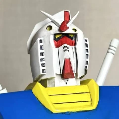 女の子「ガンダムって人型の意味あるの？おっきい戦車でよくない？」