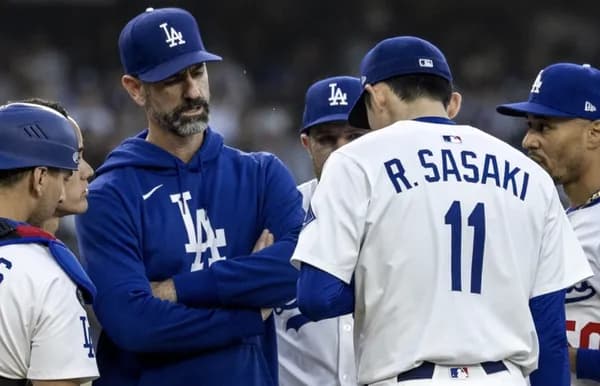 ロバーツ監督「佐々木は完璧な成功を得られず辛いだろうが、これはタフなリーグなんだ」