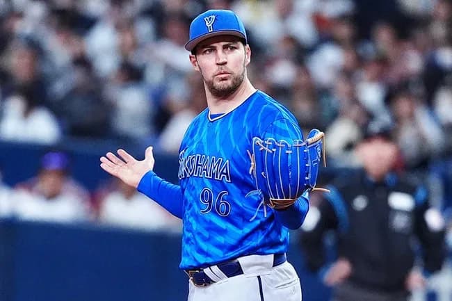 バウアー(最速159kmです、サイヤング賞投手です、中3日中4日で投げられます、スター性抜群です)