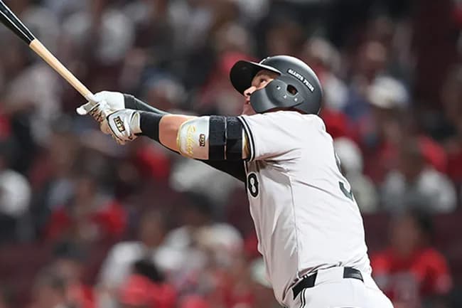 リチャードのHRを知った王貞治さん「大した奴だ……」