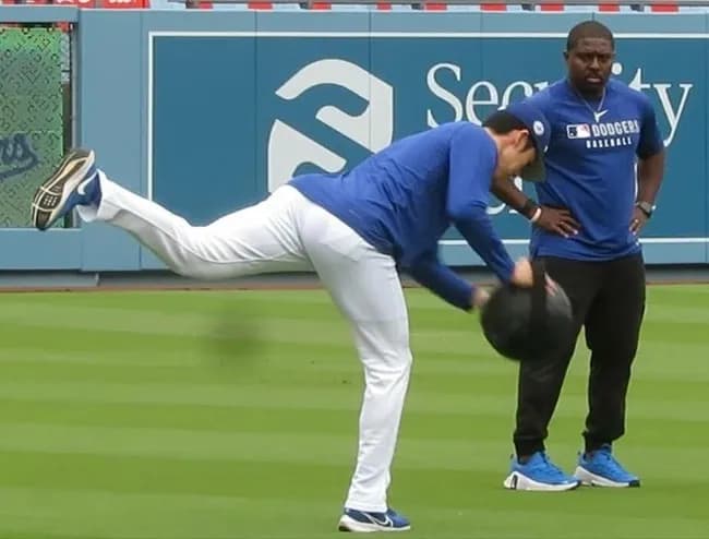 ロバーツ監督「佐々木朗希にとって肩の故障は良い機会。時間かけて身体全体を鍛え直す」