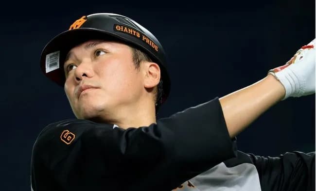 巨人・坂本勇人はなぜ急激に輝きを失ったのか　他球団スタッフが感じた「明らかな異変」とは