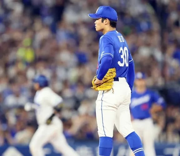 根尾　2.2回 5安打 2四死球 5失点