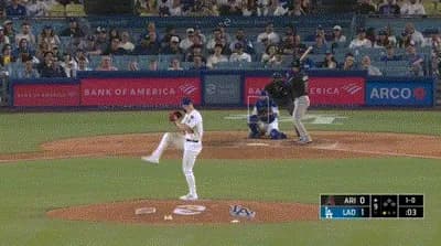 ドジャース・山本由伸の勝ち投手の権利、逝く…