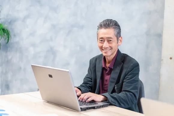 【動画】ノートPC、ガチのマジで進化するｗｗｗｗｗｗｗｗｗｗｗｗ