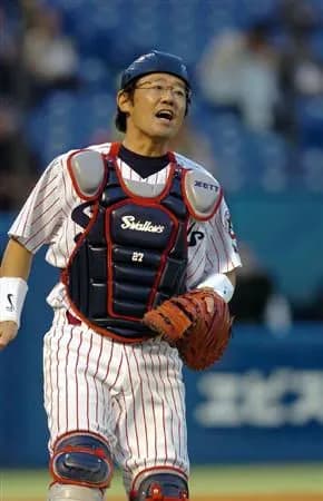 古田敦也って頭脳派な雰囲気出してるけど脳筋の武闘派という事実