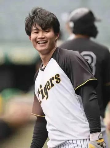 阪神・森下が全体１位の６万２６３７票　球宴ファン投票第１回中間発表　巨人はセのバッテリー部門独占