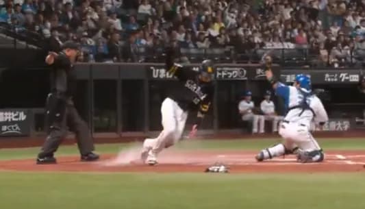 周東佑京のタイムリーヒットで再び勝ち越し!!