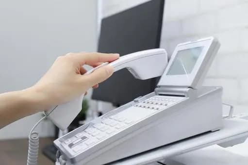 【悲報】電話応対←新人の仕事じゃないだろｗｗｗｗｗｗｗｗｗｗｗｗｗｗｗｗ