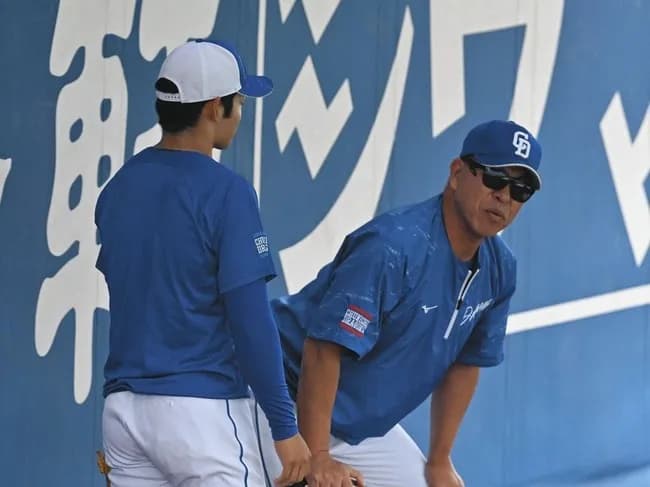 中日井上監督「根尾（25）に『自分の立ち位置どう思ってる？今の位置にもいられなくなるよ』と」