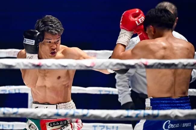 亀田和毅、判定負け