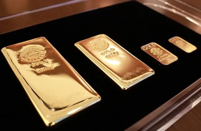 警視庁「警官を名乗り『預金で金塊を買って玄関先に置いて』という詐欺が流行ってる。騙されないで」