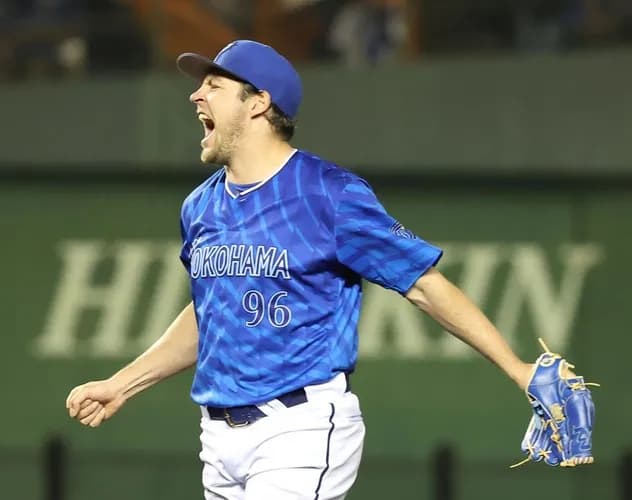 バウアー孤軍奮闘も援護なし…打線に代わってファンが謝罪「ごめんよ」