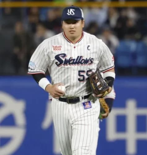 ヤクルト・村上宗隆が「メジャー挑戦延期」を検討か…米球団は熱視線も状態次第で「値下がり必至」