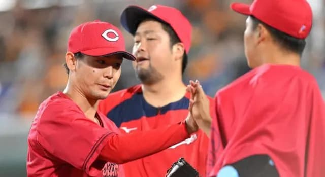 カープ新井監督『執念の継投策』で2位浮上！玉村6回途中降板は「代えると決めていた」【監督談話/祝勝会】