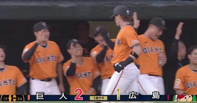 巨人キャベッジ、NPB通算11万号ホームランを放つ