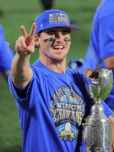 戦術オースティン ←これ早く見せて