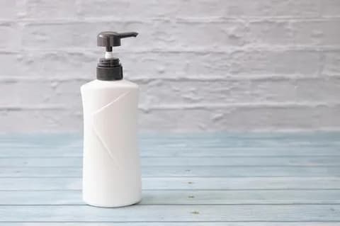 【フケ予防】お前らシャンプー何使ってる？？