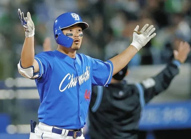 NPB「すまん！ｗ川越のアレ、本塁打やったわｗ」