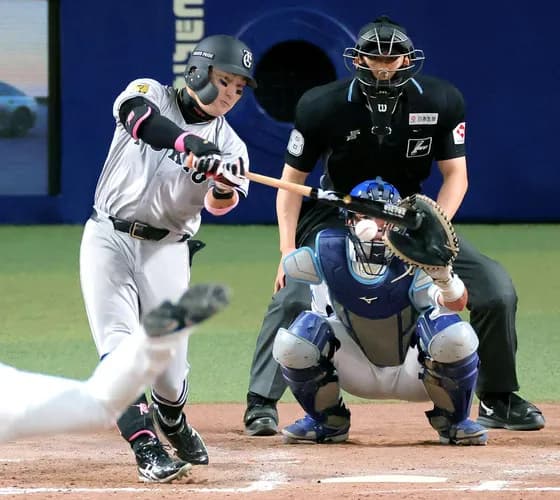 丸佳浩、巨人FA選手最多となる765安打。村田修一氏と並ぶ。「そうなんだ、としか…」