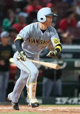 【阪神】近本光司が同点打、球団日本人最速1000安打へM6 「淡路島コンビ」の後輩助ける