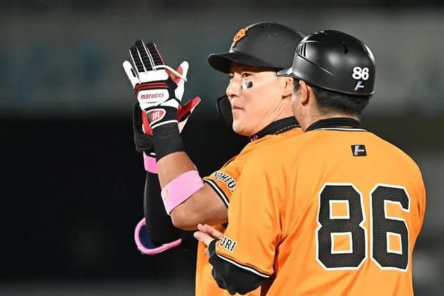 丸佳浩、巨人FA選手最多となる765安打。村田修一氏と並ぶ。「そうなんだ、としか…」