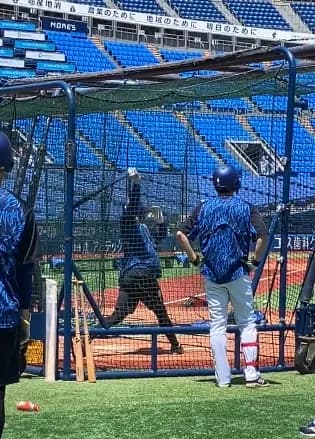 ＤｅＮＡ森敬斗選手が早めの打撃練習中　本日スタメンの可能性も！
