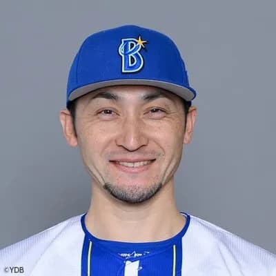 DeNAの戸柱一軍コーチと伊藤二軍コーチの捕手体制