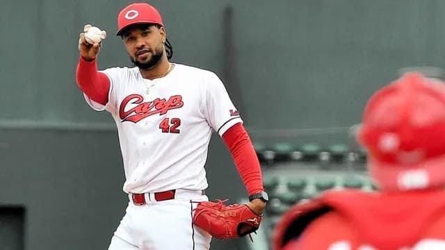 カープ、ドミンゲス再来日！3日に2軍合流。実戦復帰に向けて前向きな姿勢