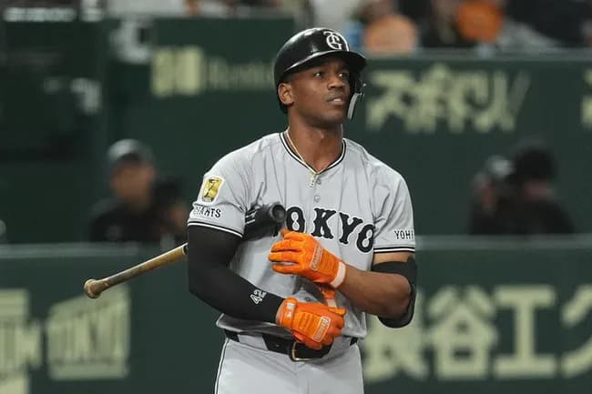 巨人がヘルナンデスを抹消…打率.218と低迷 馬場も抹消、佐々木が一軍昇格