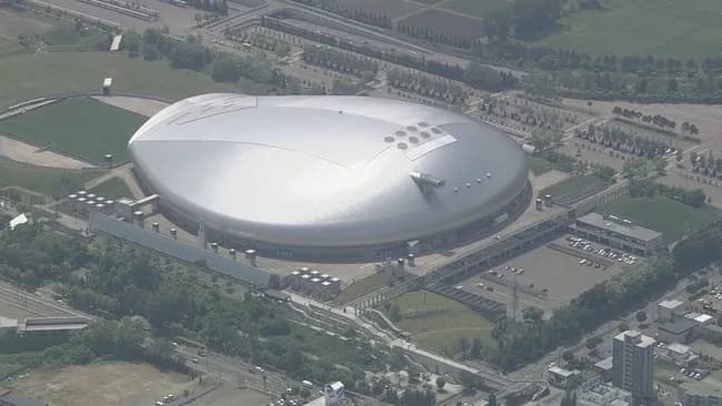 【悲報】札幌ドーム黒字、日ハムは赤字、北広島市の人口が減る...