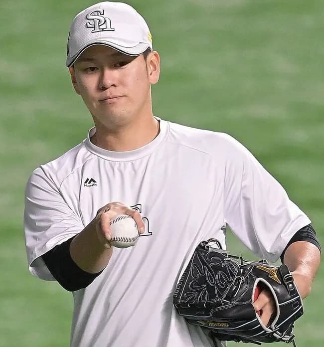 ソフトバンク伊藤優輔が今季初昇格　元巨人右腕が古巣戦前に　代わって大野稼頭央が登録抹消