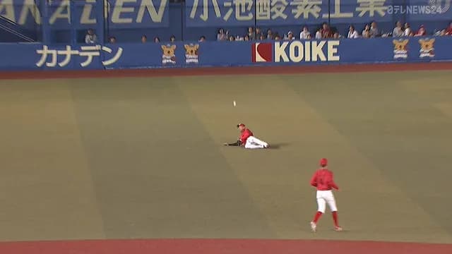 レフト秋山翔吾、痛恨の後逸！　松山かな？？