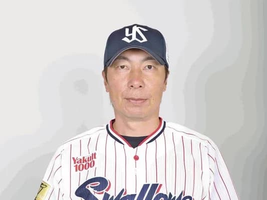 ヤクルト高津監督、2年連続5位(24年最下位と0ゲーム差)今年借金20、これで休養しないとか