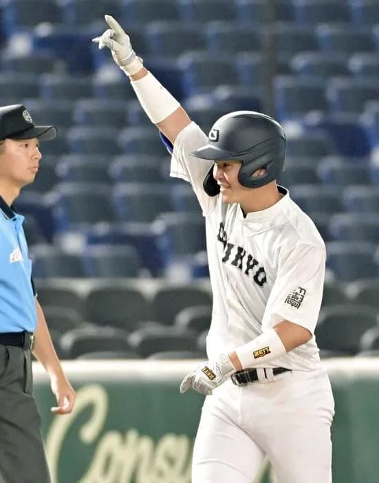 中京大・秋山に阪神スカウト１０人態勢で熱視線　打率８割超！筒井スカウト「トップクラス」