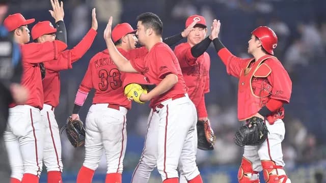 カープ新井監督、ロッテとの4時間56分の死闘制し「総力戦で勝ち切れた。大きな勝利」大盛穂の活躍を絶賛【監督談話】