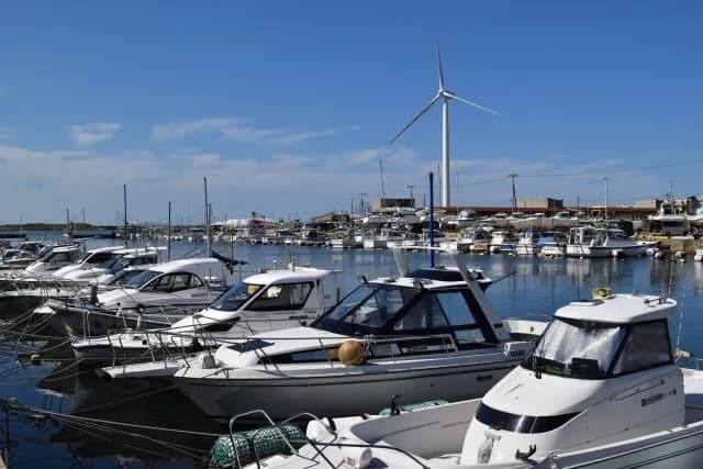 【急募】ワイの全財産の5分の3を注ぎ込んで完成した船の名前