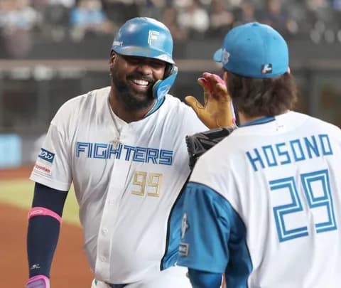 日本ハム・レイエスがリーグ単独トップの14号2ラン　「アグレッシブに打つことができました」