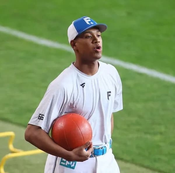 日ハム万波2試合連続スタメン落ちの理由、謎