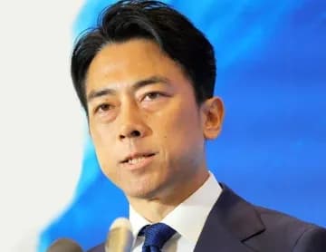 【悲報】小泉進次郎「米5キロ4200円が高いかどうかはどうでもいい。1年で倍になったのが問題だと言ってる・・・」