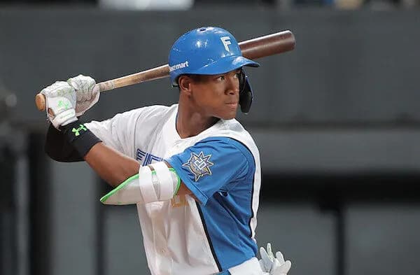 日　ハ　ム　万　波　中　正　の　適　正　打　順