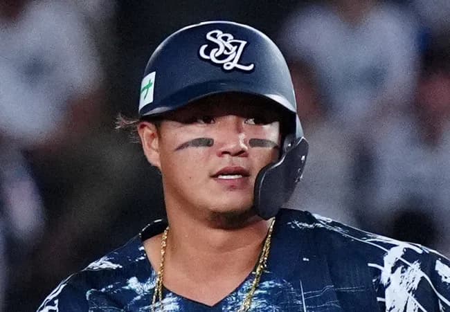 【トレード】中日佐藤龍世誕生