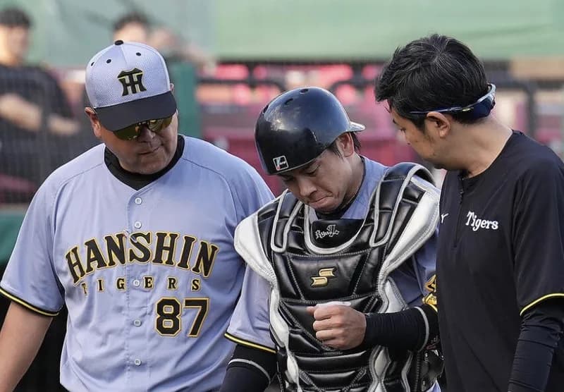 ラモヘル出塁→代走高寺代打熊谷でバント→藤川『梅野小幡で勝負や』←これなに？