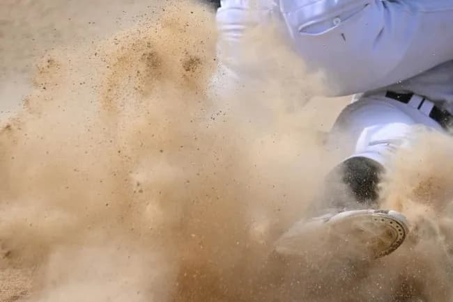 「選手の資格はく奪したほうが」オリックス廣岡大志、実家の店まで嫌がらせ　プロ野球を苦しめる誹謗中傷