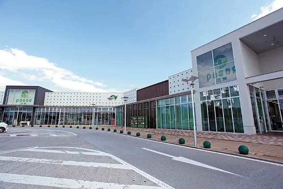 【朗報】6大、強いと思うサービスエリア・パーキングエリア「海老名」「足柄」「海ほたる」「三芳」「蓮田」