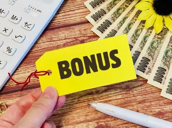 【疑問】お前らボーナスで何買うんや？ｗｗｗｗｗｗｗｗｗｗ