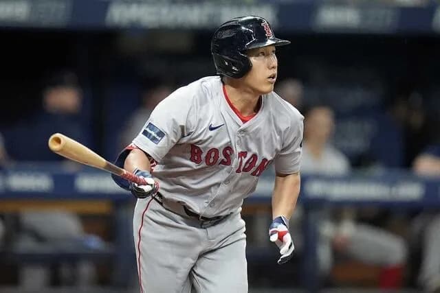 【悲報】吉田正尚さん、何故か日本のファンから岡本・村上・佐藤輝より格下だと認識されてしまう