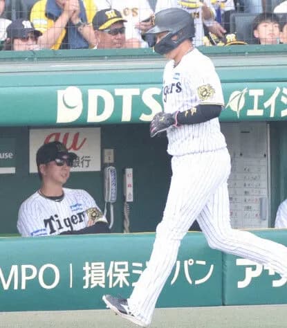 阪神が1点ビハインドの1アウト一三塁から送りバントした理由