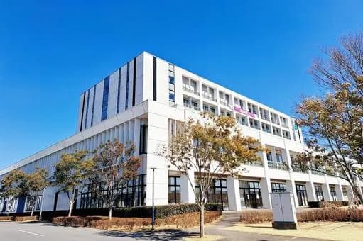 【悲報】日本七不思議の一つ『役所が土日休み、平日仕事なので一生行けない』